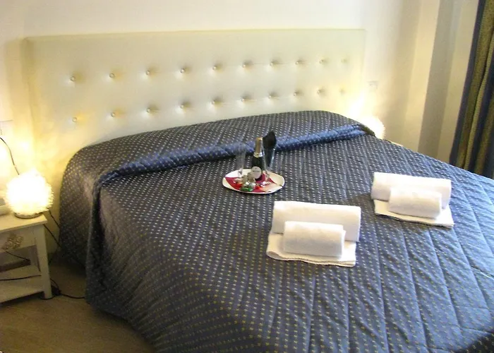 Enza Hotel