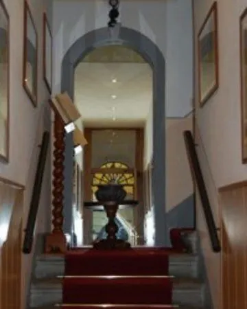Enza Hotel 2*