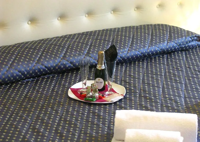 Hotel Enza