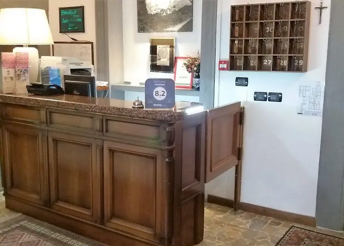 Hotel Enza