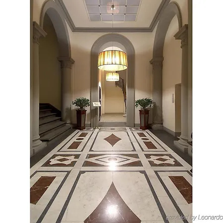 Enza 2* Флоренция