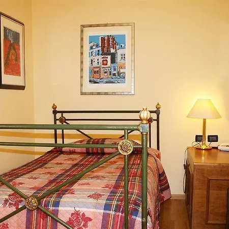 Enza Отель Флоренция