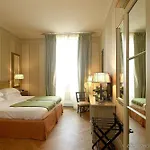Enza Hotel