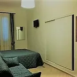 Enza Hotel 2*