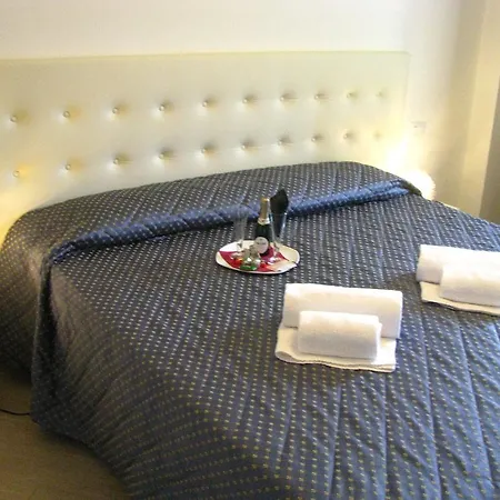 Enza Otel