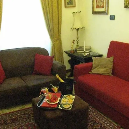Enza Otel Floransa